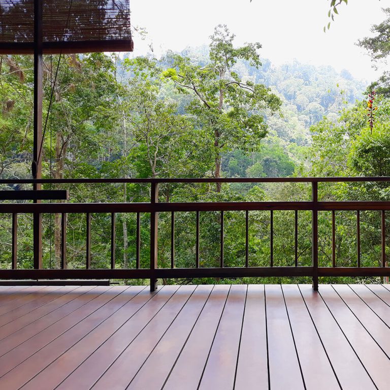 Decowood waterproof outdoor flooring with weather-resistant material, durability and toughness