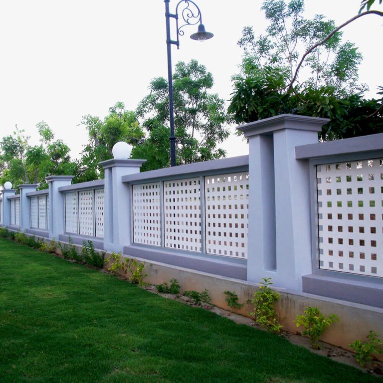 Lattice wood cement board can build on cement wall that are versatile, inexpensive, and long-lasting